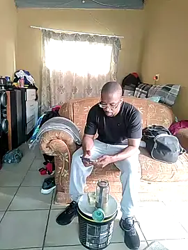 Snapshot of Sgeme325is chatting on 24, 12, 2024 Sgeme325is online show from 24, 12, 2024