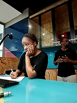 Snapshot of Sgeme325is chatting on 23, 2, 2025 Sgeme325is online show from 23, 2, 2025