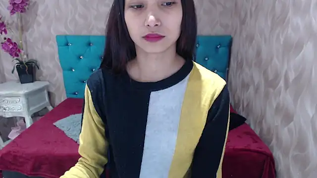 MadelineDoll online show from 25, 1, 2025