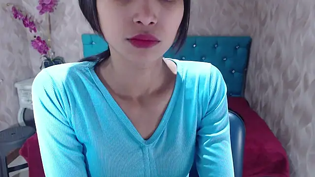 MadelineDoll online show from 31, 1, 2025