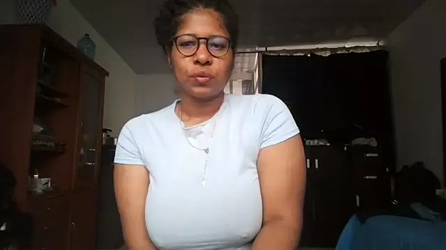 Ivon-09 online show from 19, 10, 2025