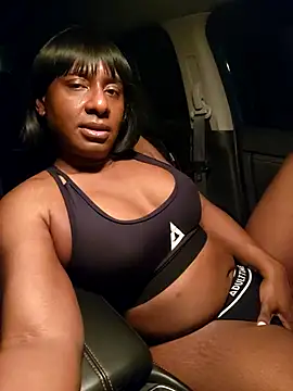 Snapshot of TheMoniqueMiles chatting on 18, 3, 2025 TheMoniqueMiles online show from 18, 3, 2025