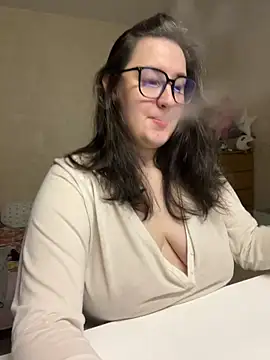 Snapshot of hungry1bunny chatting on 3, 12, 2024 hungry1bunny online show from 3, 12, 2024