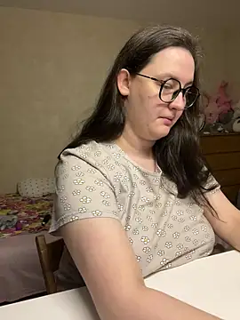 Snapshot of hungry1bunny chatting on 13, 1, 2025 hungry1bunny online show from 13, 1, 2025