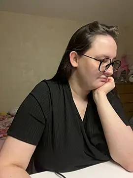 Snapshot of hungry1bunny chatting on 24, 1, 2025 hungry1bunny online show from 24, 1, 2025