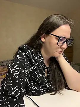 Snapshot of hungry1bunny chatting on 10, 9, 2025 hungry1bunny online show from 10, 9, 2025