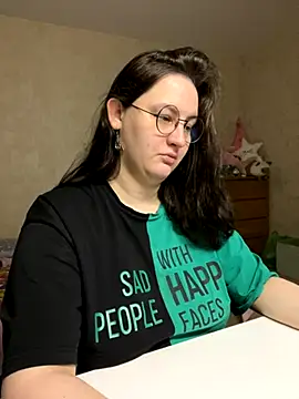 Snapshot of hungry1bunny chatting on 13, 11, 2025 hungry1bunny online show from 13, 11, 2025