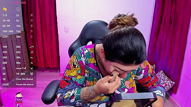 Sharon hils online show from 28, 12, 2024