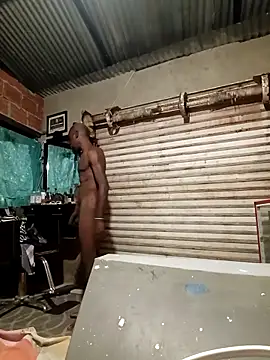 Snapshot of Yairelnegro chatting on 17, 2, 2026 Yairelnegro online show from 17, 2, 2026