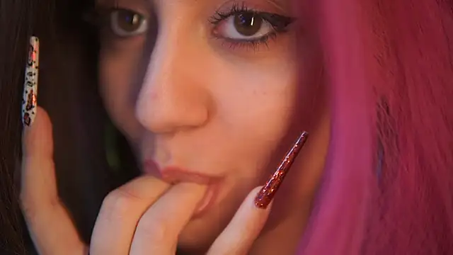 SabrinaHope online show from 3, 12, 2025