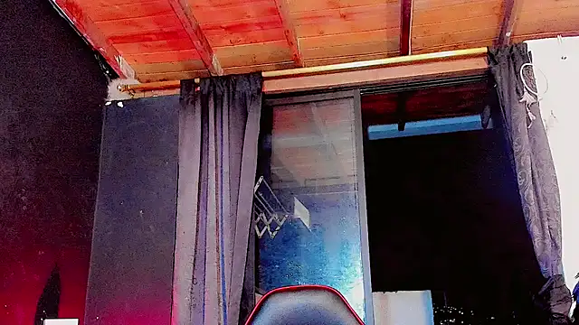 HELEM  S7 online show from 30, 1, 2025