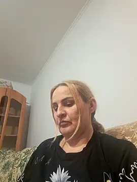 Malichkaanna30 online show from 6, 2, 2026