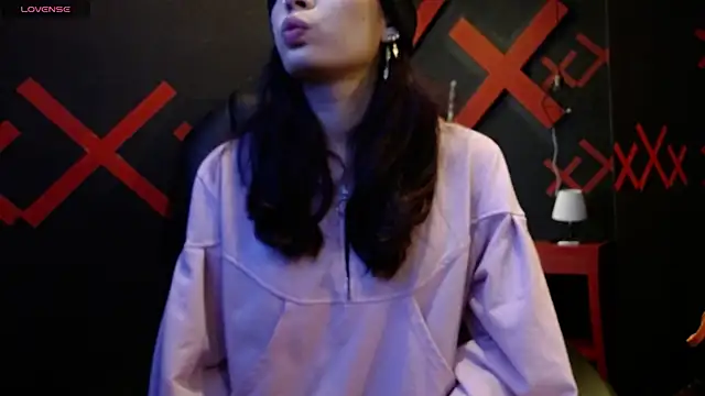  yuyi online show from 1, 2, 2025