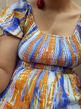 jihane-44 online show from 29, 9, 2025