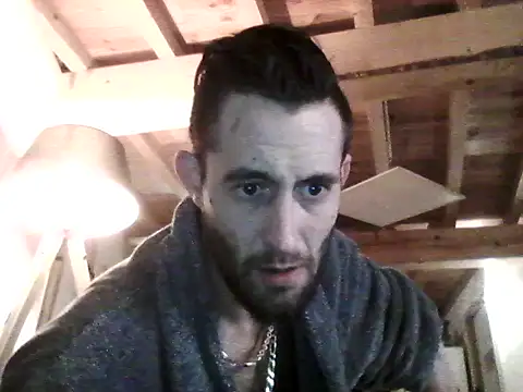 Bigkisslove online show from 8, 2, 2026