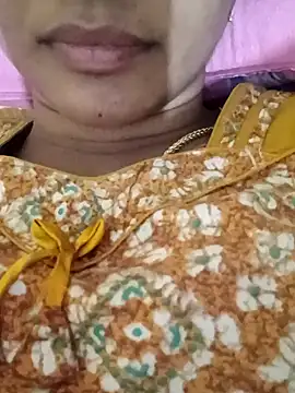 Snapshot of Ambika01 chatting on 8, 1, 2025 Ambika01 online show from 8, 1, 2025