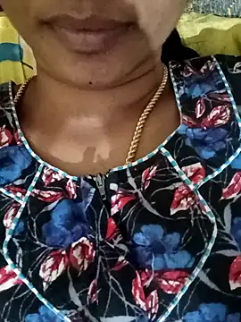 Snapshot of Ambika01 chatting on 18, 1, 2025 Ambika01 online show from 18, 1, 2025