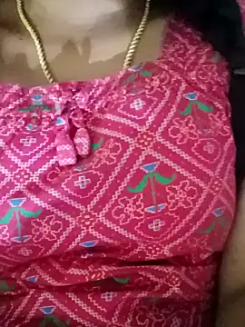 Snapshot of Ambika01 chatting on 19, 1, 2025 Ambika01 online show from 19, 1, 2025