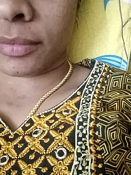 Snapshot of Ambika01 chatting on 29, 10, 2025 Ambika01 online show from 29, 10, 2025