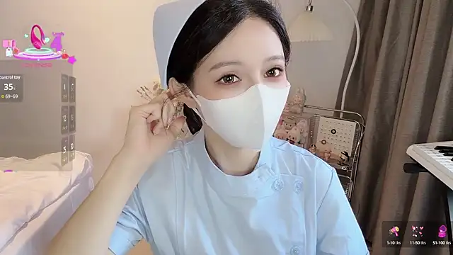 Snapshot of S-wan chatting on 15, 10, 2025 S-wan online show from 15, 10, 2025