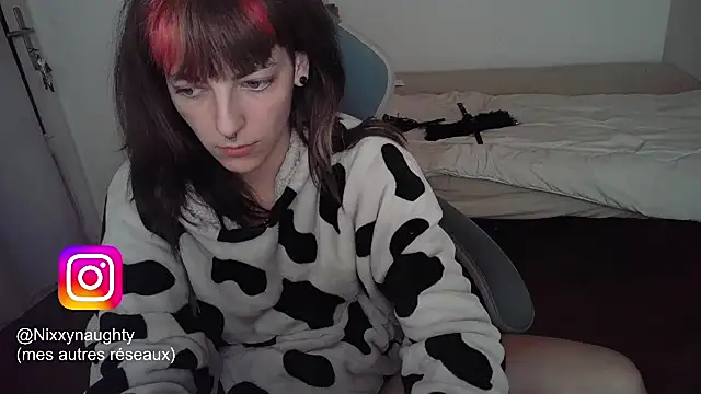 Nixxy naughty online show from 18, 2, 2025
