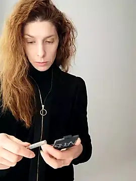 YourSuperModel online show from 21, 10, 2025