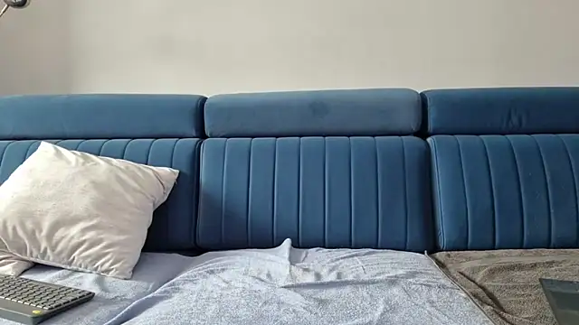 axecoman60 online show from 24, 2, 2025