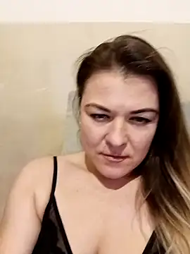 LunikaLunaX online show from 11, 2, 2025