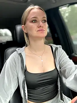 Devill Angel  online show from 22, 9, 2025