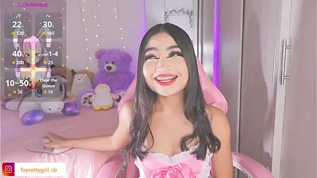 urfavprettygirl online show from 28, 10, 2025