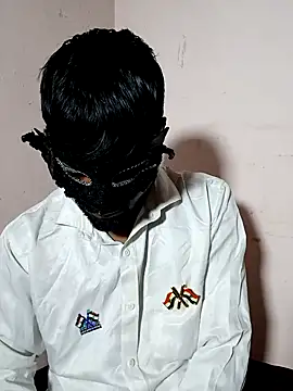 Snapshot of Fucker_boy_1 chatting on 26, 1, 2025 Fucker boy 1 online show from 26, 1, 2025