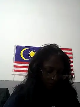 mamakarma1403 online show from 6, 11, 2025