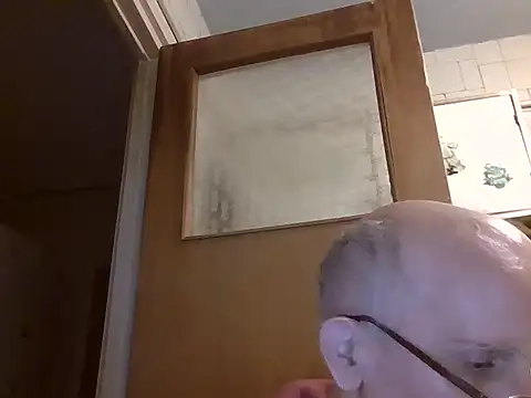 mariusica1xh online show from 13, 1, 2026