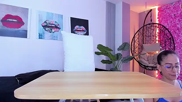 Angela donnato online show from 12, 10, 2025