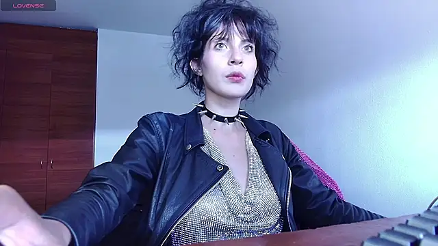 Snapshot of bellatrix25 chatting on 10, 2, 2025 bellatrix25 online show from 10, 2, 2025