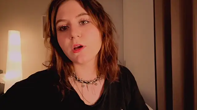 Diana Flower online show from 15, 11, 2025