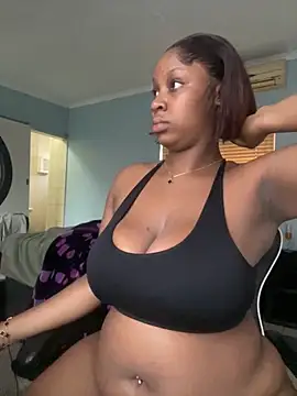 Snapshot of Candy_Love_18 chatting on 28, 11, 2025 Candy Love 18 online show from 28, 11, 2025