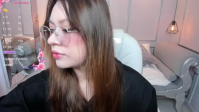 Lanna18 online show from 31, 10, 2025