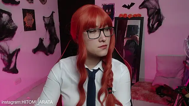 Snapshot of hitomi_arata chatting on 31, 10, 2025 hitomi arata online show from 31, 10, 2025