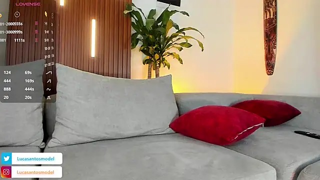 lucasanto  online show from 3, 12, 2025