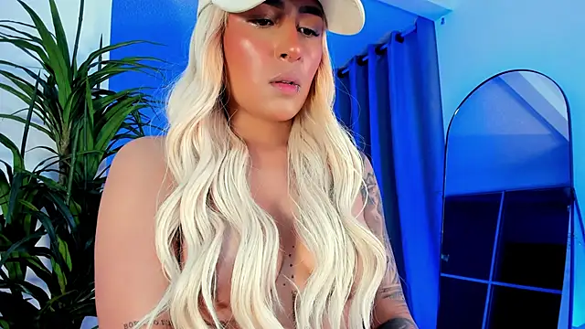 EviePhoenix online show from 13, 10, 2025