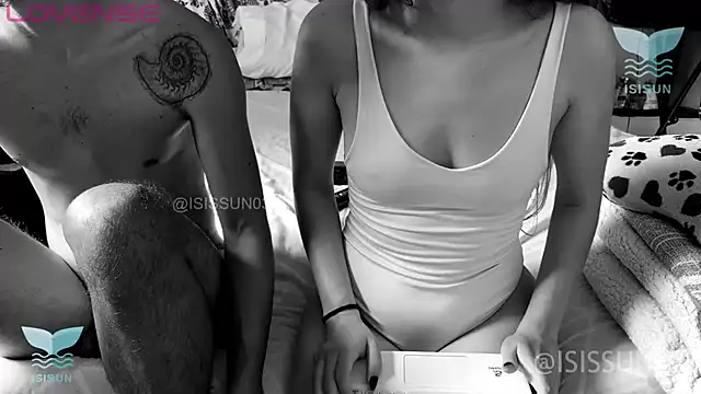 isissun03 online show from 4, 11, 2025