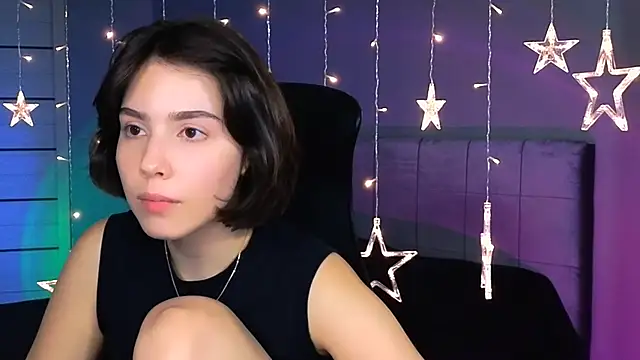 Stacy Gonzales  online show from 22, 10, 2025