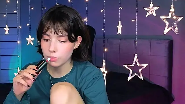 Stacy Gonzales  online show from 28, 10, 2025