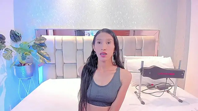 RoseTaylor   online show from 29, 10, 2025