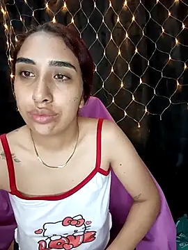 Snapshot of ifeelverywet_andhot chatting on 18, 11, 2025 ifeelverywet andhot online show from 18, 11, 2025