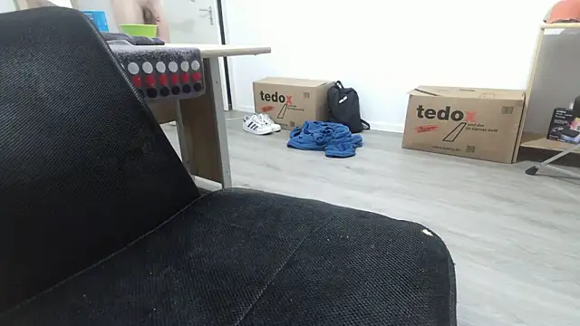 PascalFucksYou---- online show from 17, 2, 2025