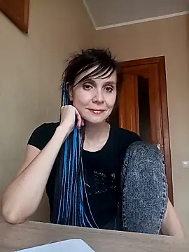 Francenia lolis online show from 28, 10, 2025