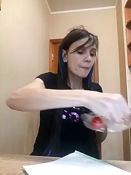 Francenia lolis online show from 11, 11, 2025