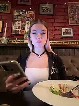 -Sexy Barbie- online show from 22, 12, 2024